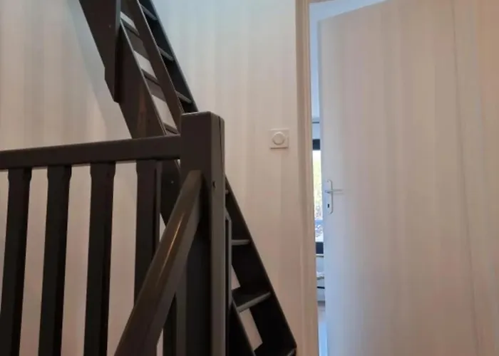 Rive Sud Charming Center 2 Guests * Honfleur